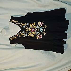 G + E Sleeveless Top with Embroidery